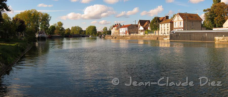 St Mammès bords du Loing 02.jpg - St Mammès depuis le port de Veneux